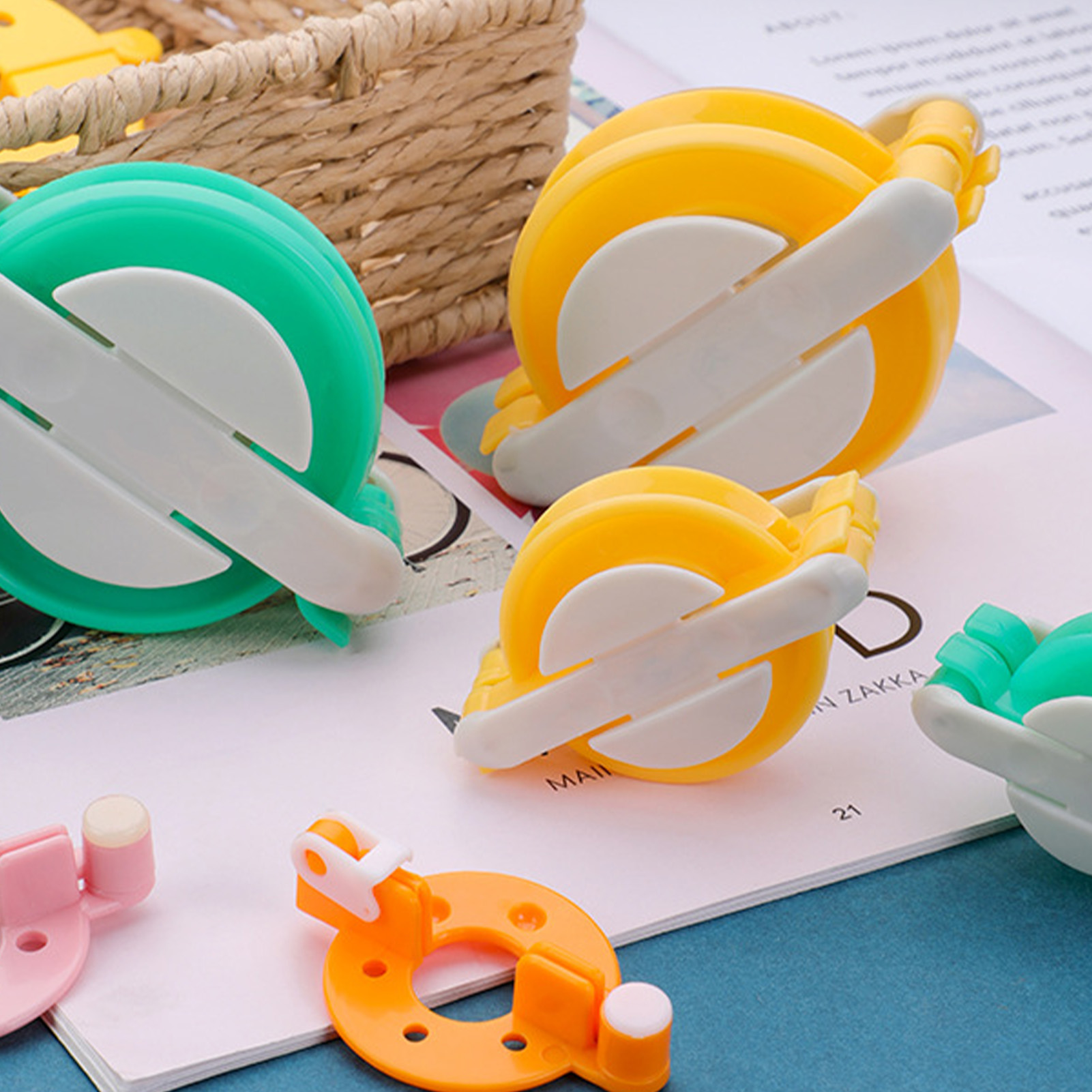 Pom Pom Maker Tool - Profesyonel Ponpon Yapma Seti, Kendin Yap